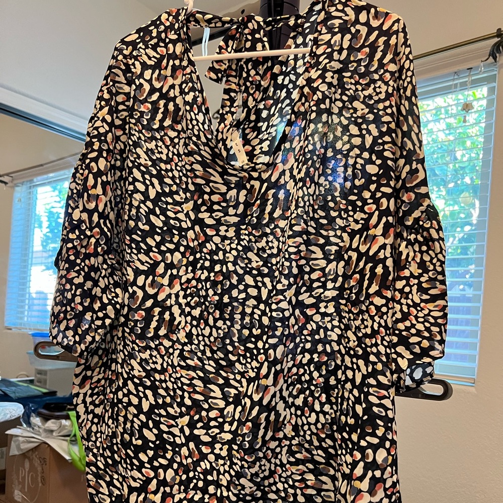 MTS blouse
